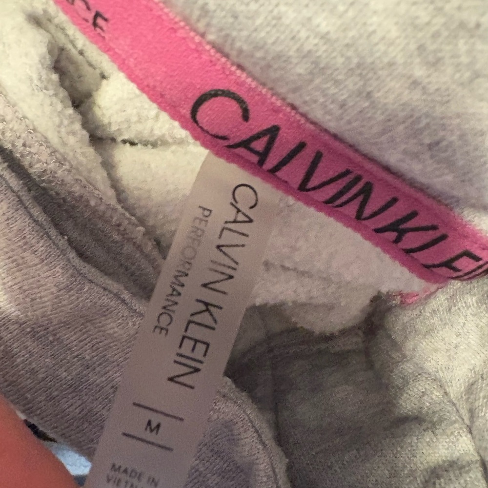 Calvin Klein Performance Medium Sweatshirt - Picture 4 of 4